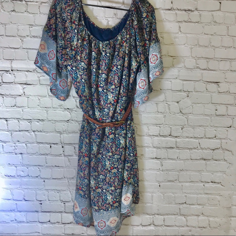 Paisley flowy boho dress with Gap leather belt